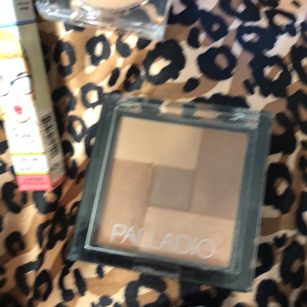 Bundle - Picture 2 of 7